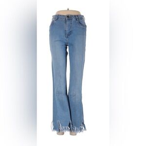 Trafaluc by Zara Jeans high rise, boot leg, distressed, frayed size 6